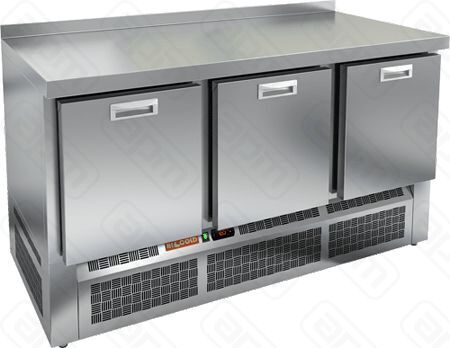 СТОЛ С МОРОЗШКАФОМ HICOLD GNE 111BT BOX